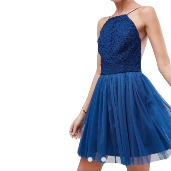 NWT ASOS Design Tulle Lace Top Backless Dress - Picture 3 of 12